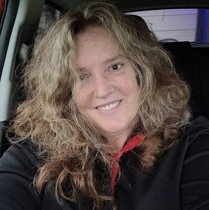 Meet your Posher, Debra